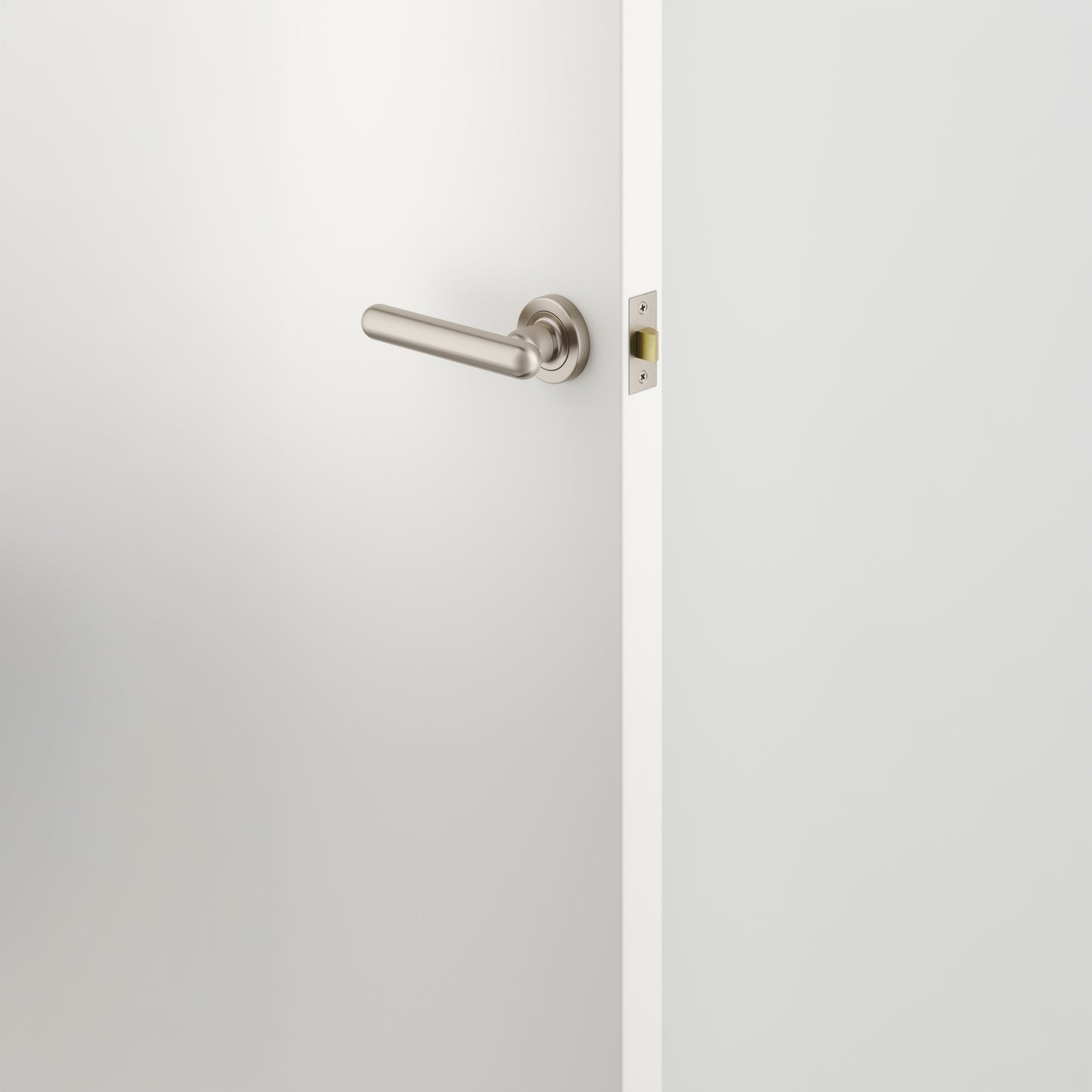 Iver Door Handle Puerto Rose Round Satin Nickel Passage Kit