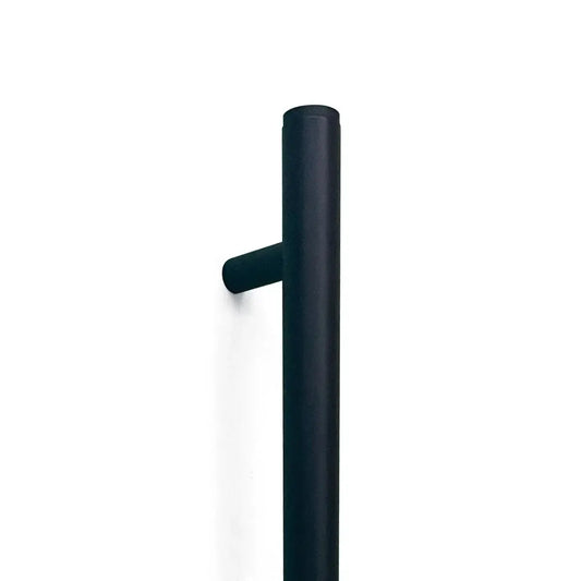 Momo Bellevue Plain Door Pull Handle Matt Black