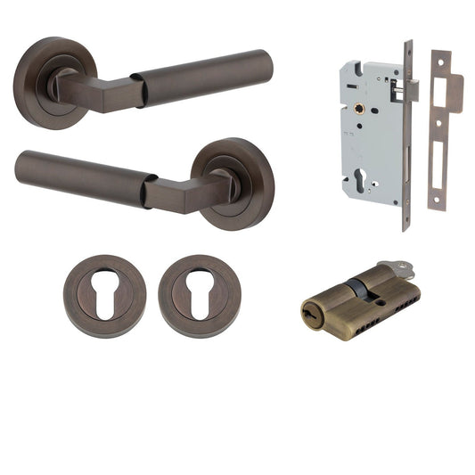 Iver Door Handle Berlin Rose Round Pair Key/Key Signature Brass Entrance Kit