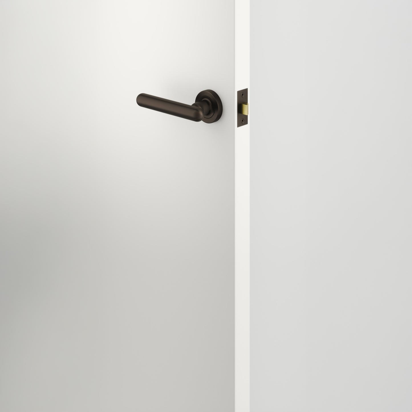 Iver Door Handle Puerto Rose Round Signature Brass Passage Kit