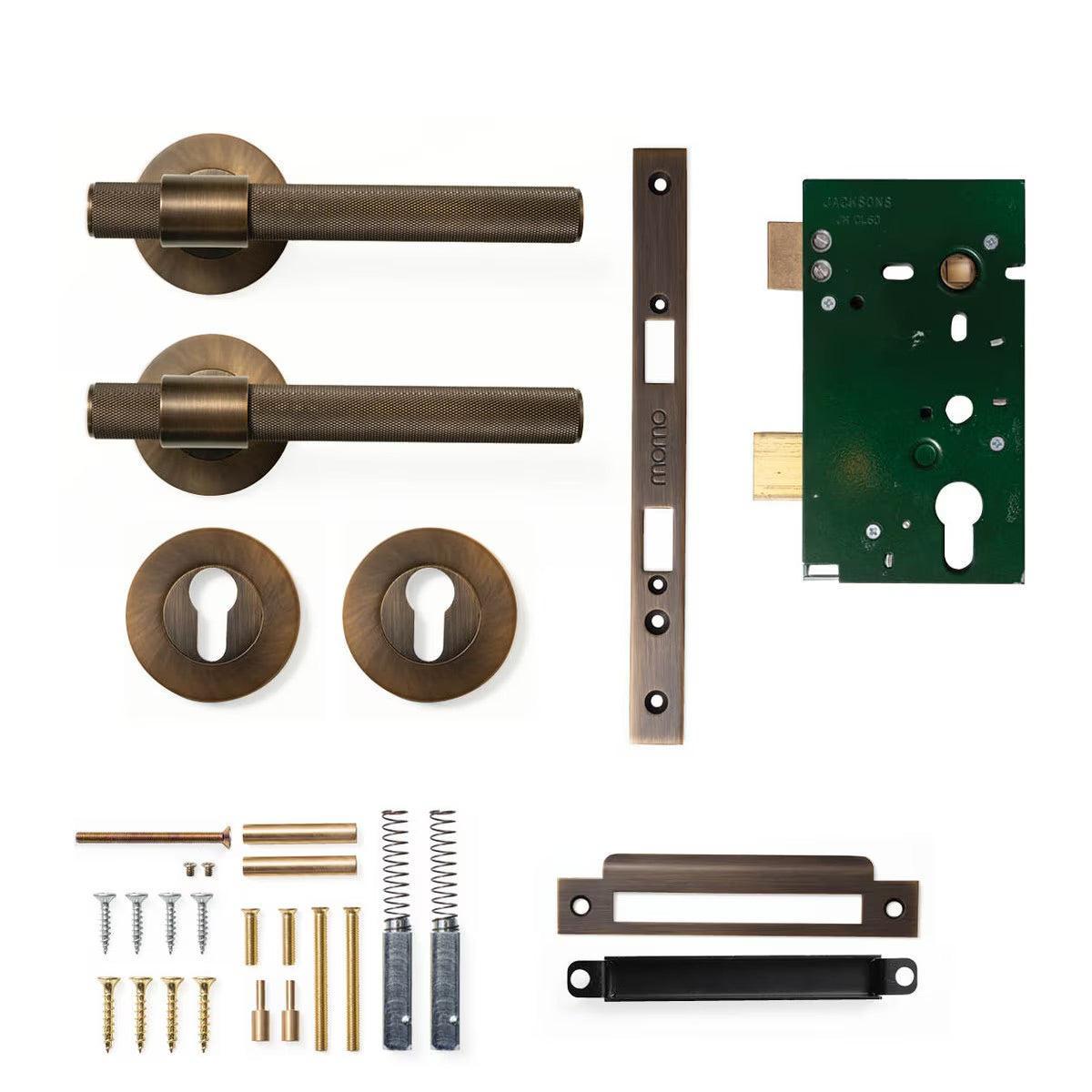 Momo Belgravia Door Handle Entrance Set Bronze