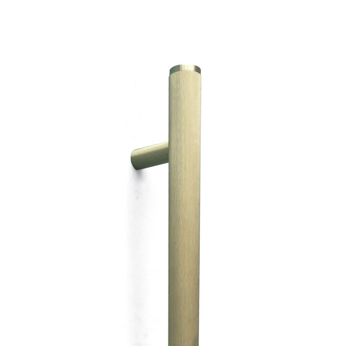 Momo Bellevue Lined Door Pull Handle Brushed Satin Brass