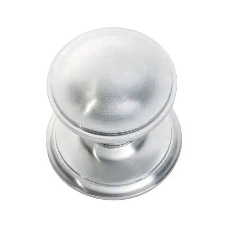 Tradco Centre Door Knob Round Satin Chrome