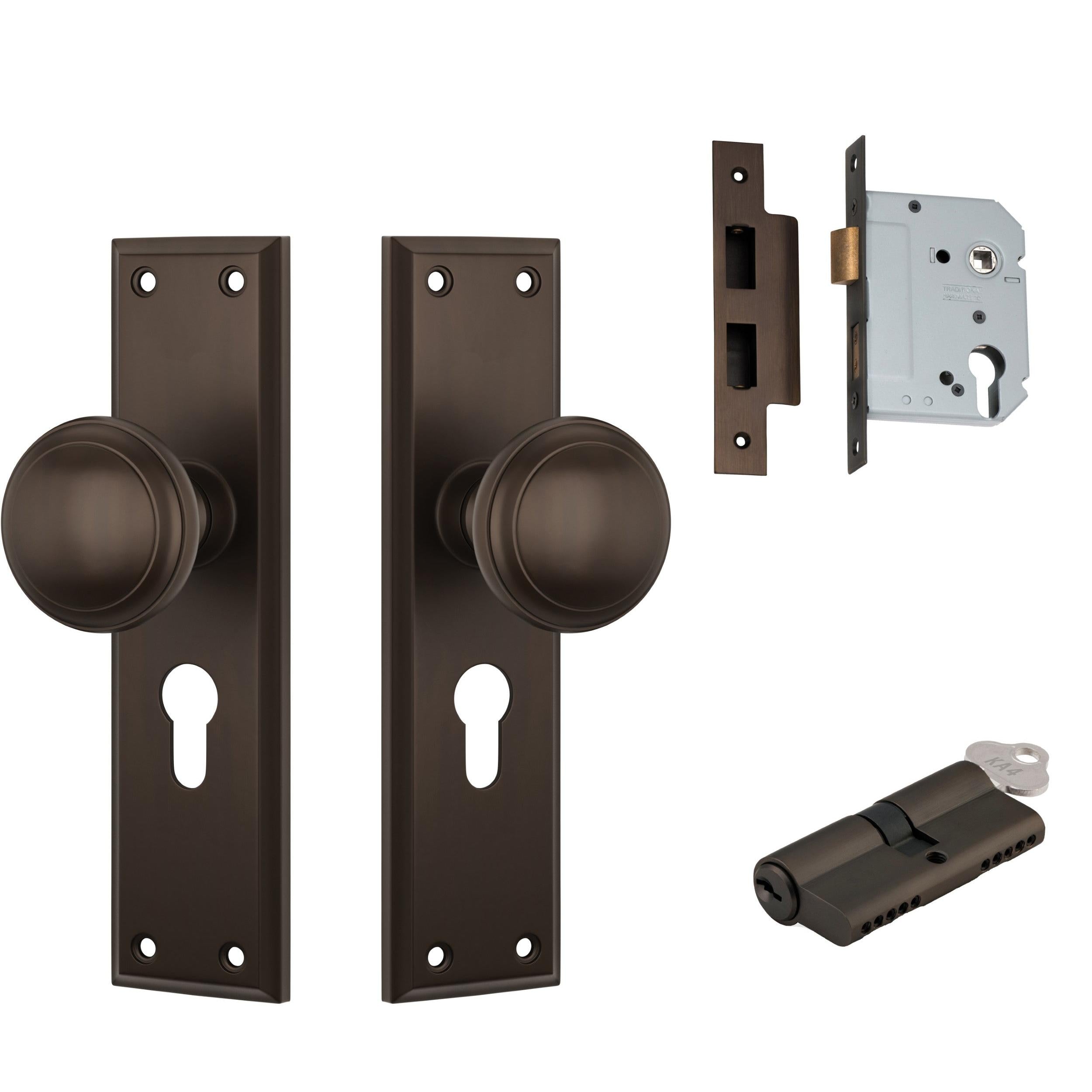 Tradco Door Knob Milton Antique Brass Key/Key Entrance Set